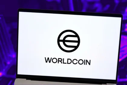 Worldcoin Seeks Partnerships with PayPal and OpenAI Report